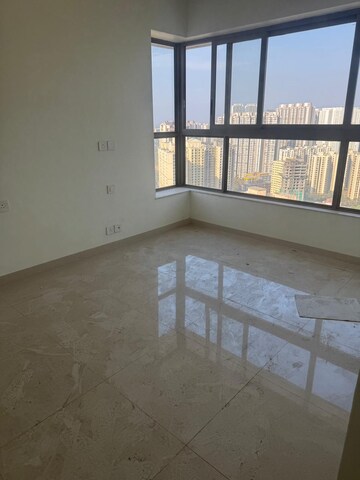 2 BHK Apartment For Rent in Kalpataru Paramount, Kapur Bawdi