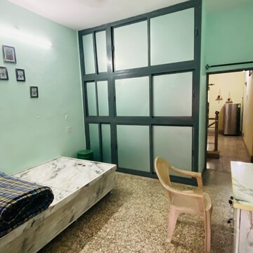 1 RK Independent House For Rent in DLF Vibhuti Khand, Vibhuti Khand
