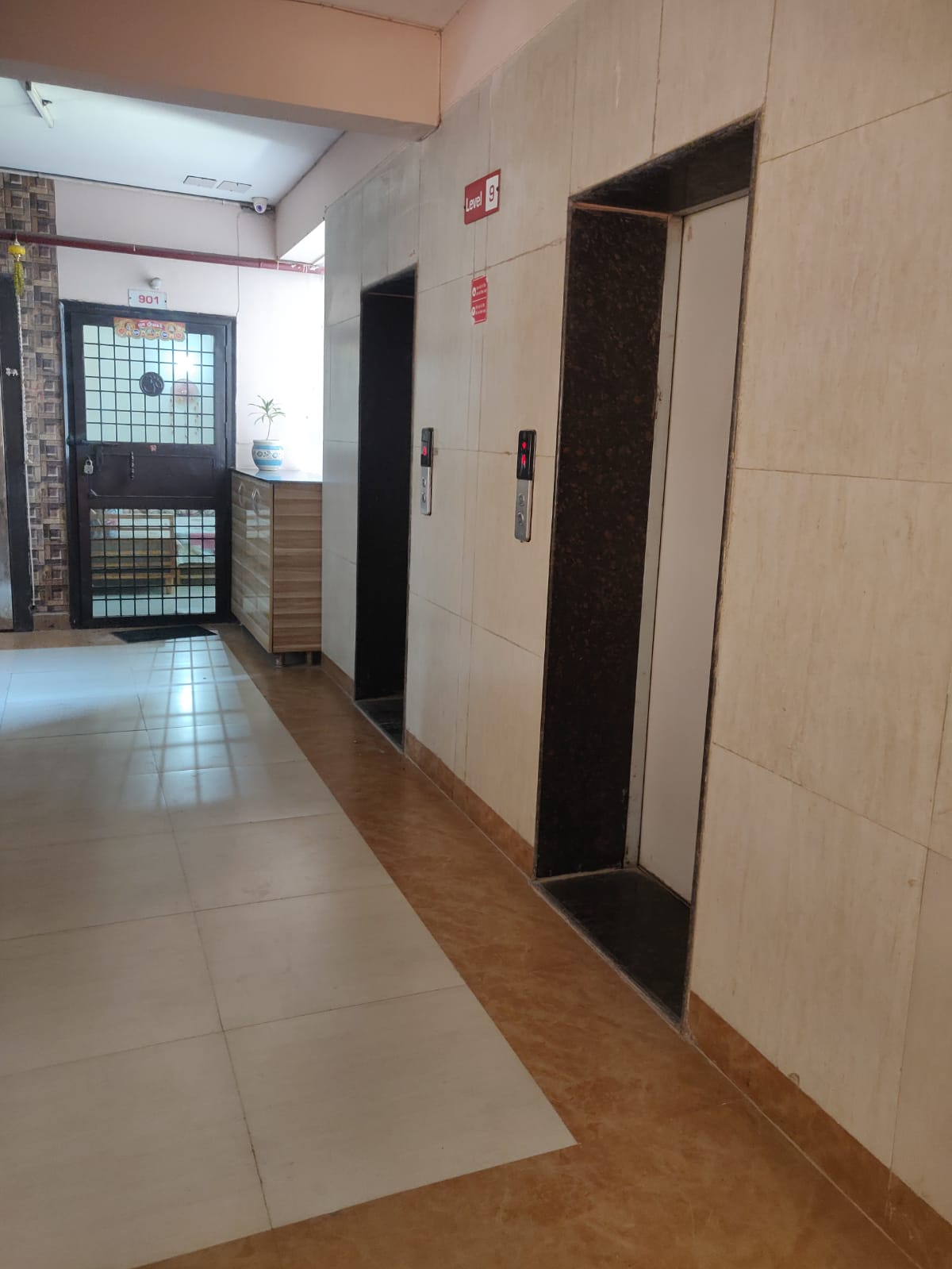 2 BHK + Study Room Apartment For Rent in Antriksh Golf View