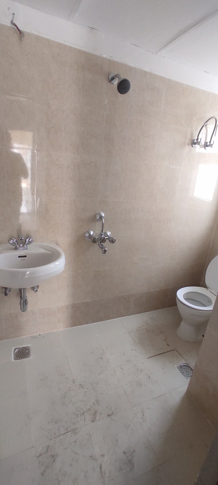 Attached Bathroom, bptp-park-elite-floors 3 Bedroom 250 Sq.Ft. Builder Floor In Sector 85 Faridabad 8590650