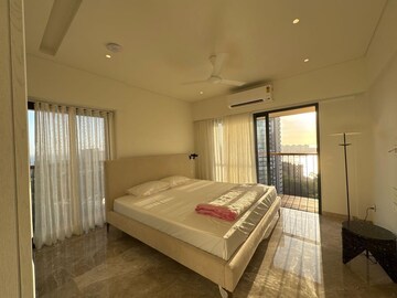 Bedroom in 3 BHK Apartment at Jolly Maker Apartment, Cuffe Parade – for Sale