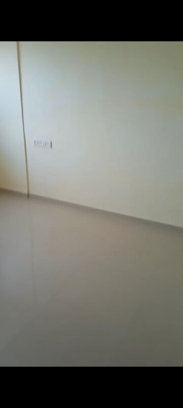 Room in 1 BHK Apartment at Vitthal Krupa Building, Vakola – for Rent