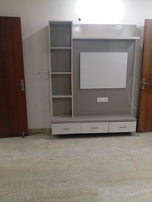 2.5 BHK Builder Floor For Sale in Krishna Nagar