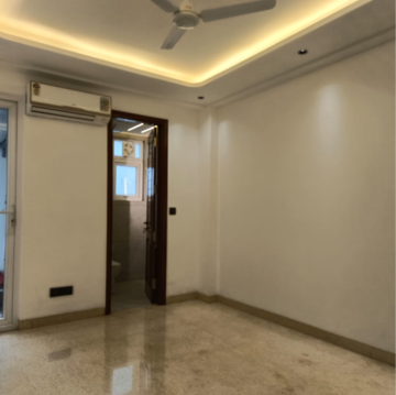 Room in 3 BHK Builder Floor at Saket – for Sale