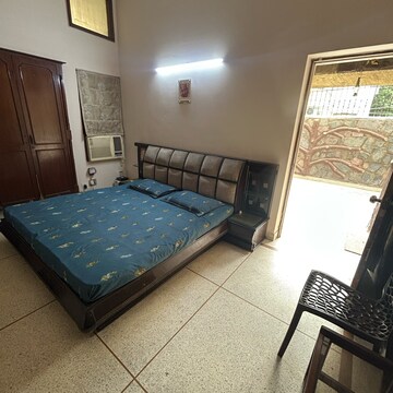Bedroom in 1 RK Builder Floor at South Extension I – for Rent