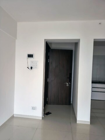 Room in 2 BHK Apartment at Sukhwani Hermosa Casa, Mundhwa – for Rent