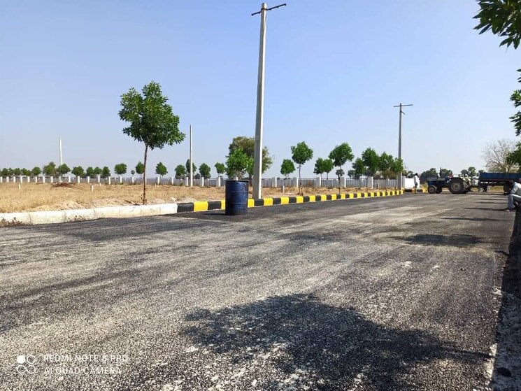 undefined, yeida-plots  220 Sq.Yd. Plot In Sector 16 Yamuna Expressway Greater Noida 8590711