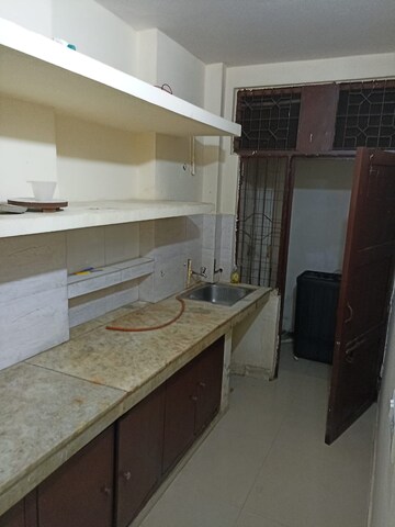 Kitchen in 1.5 BHK Independent House at RWA Apartments Sector 20, Sector 20 – for Rent