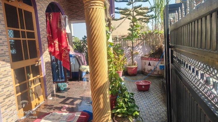  Parking, mohabbewala 4 Bedroom 1300 Sq.Ft. Independent House In Mohabbewala Dehradun 8590715