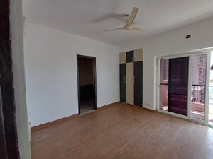 Room in 3 BHK Apartment at Nimbus The Hyde park, Sector 78 – for Sale