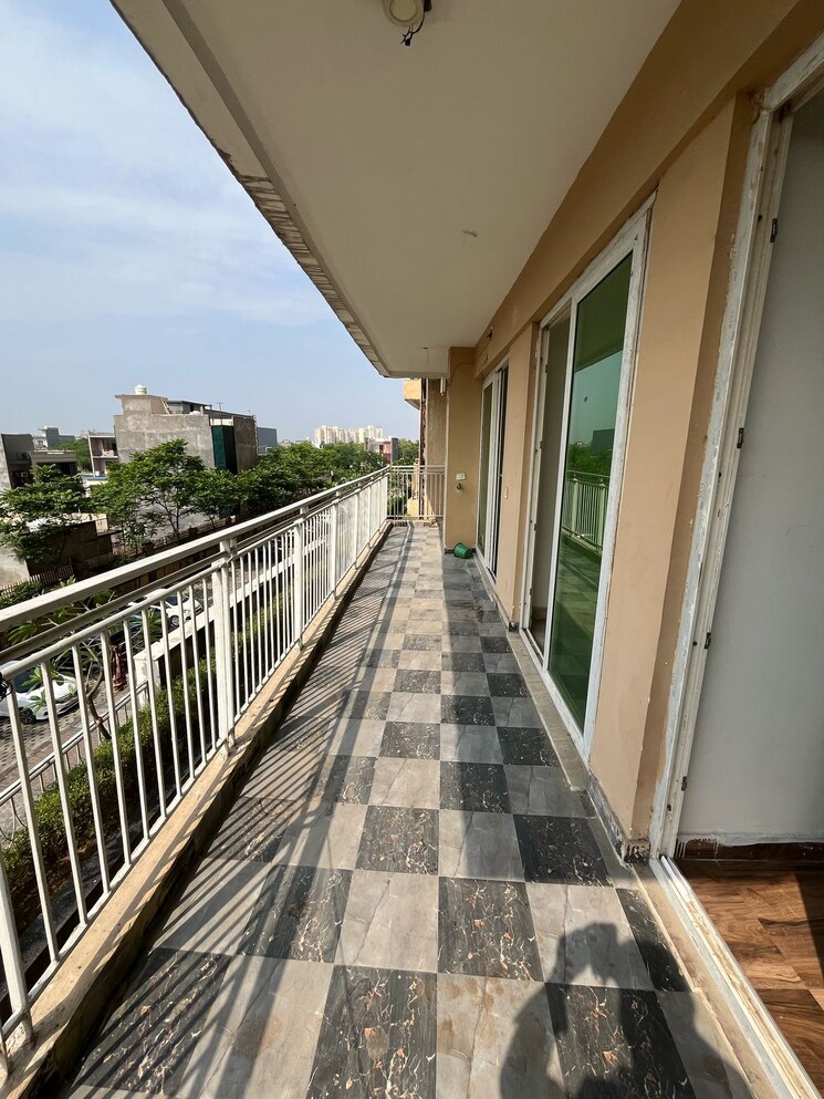 Balcony, migsun-ultimo 2.5 Bedroom 1150 Sq.Ft. Apartment In Omicron Iii Greater Noida Greater Noida 8590730