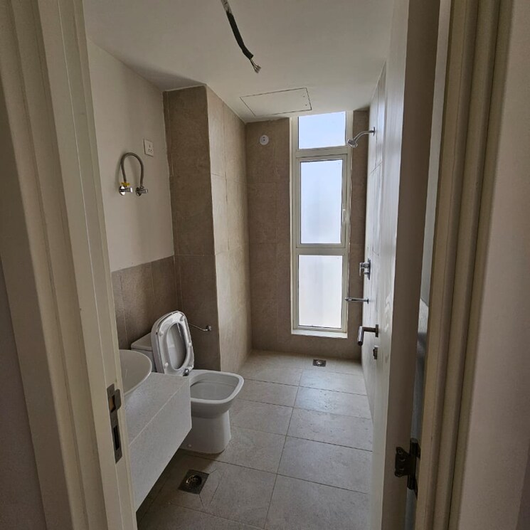Bathroom, ireo-the-corridors 3 Bedroom 1727 Sq.Ft. Apartment In Ramgarh Dhani Gurgaon 8590738