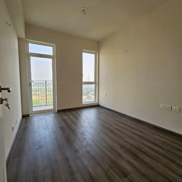 Room in 3 BHK Apartment at Ireo The Corridors, Ramgarh Dhani – for Rent