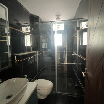 Bathroom in 3 BHK Apartment at Uppal Southend, Sector 49 – for Rent