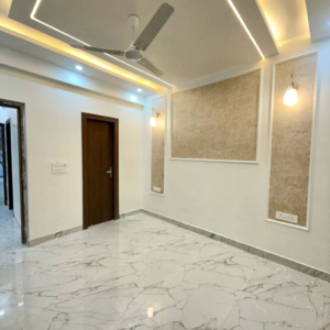 Room in 3 BHK Builder Floor at Mall Fifty One, Indira Colony – for Sale