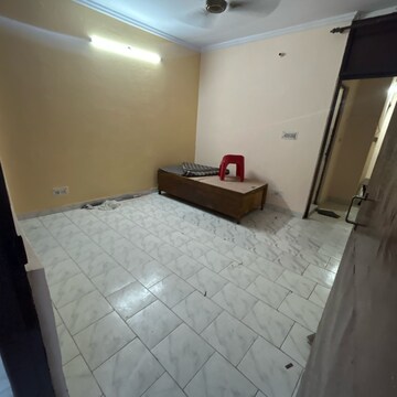 1 BHK Builder Floor For Rent in Kotla Mubarakpur