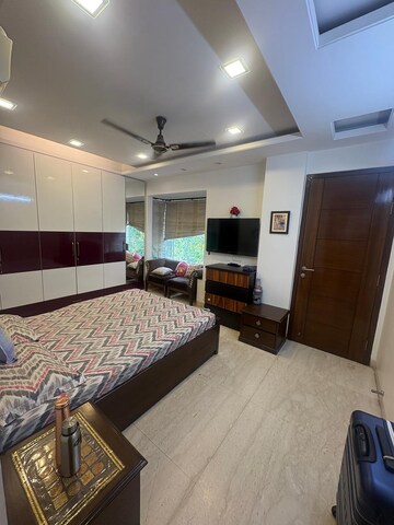 Bedroom in 3 BHK Apartment at Veera Safdarjung Enclave, Safdarjung Enclave – for Rent