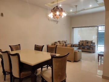 3 BHK Apartment For Rent in Florence Nightingale Lane, Green Park