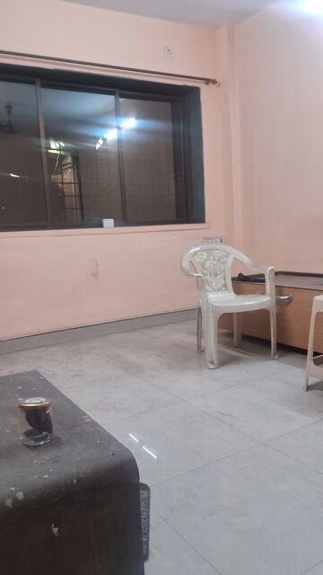 Room in 3 BHK Apartment at Mittal Tower CHS, Kopar Khairane – for Rent