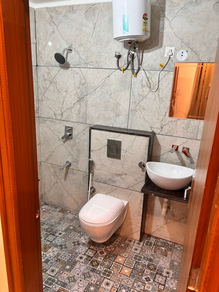 Bathroom, virat-elegant 3 Bedroom 1700 Sq.Ft. Apartment In Gandhi Path Jaipur 8590938