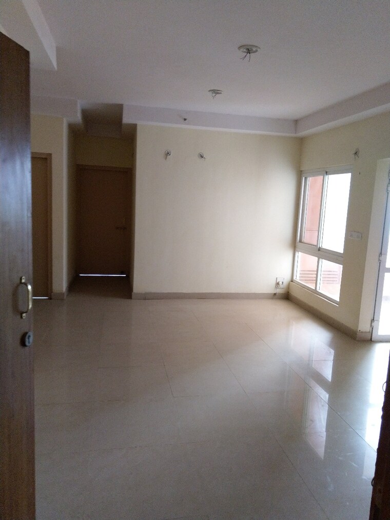 Room, sg-shikhar-height 3 Bedroom 1400 Sq.Ft. Apartment In Siddharth Vihar Ghaziabad 8590940