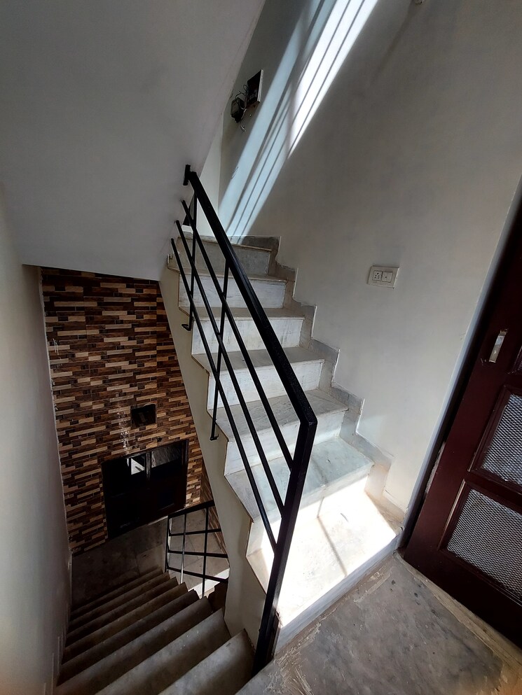 undefined, dhakoli 3 Bedroom 800 Sq.Ft. Independent House In Dhakoli Zirakpur 8590944