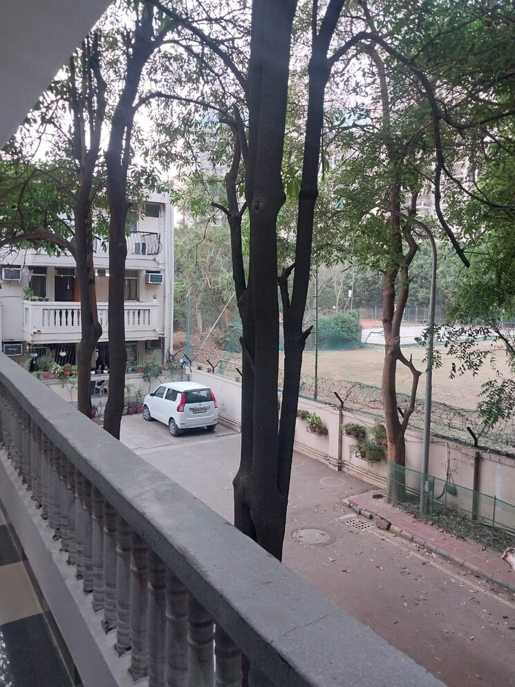 Balcony, dlf-exclusive-floors 2 Bedroom 1354 Sq.Ft. Apartment In Sector 53 Gurgaon 8590950