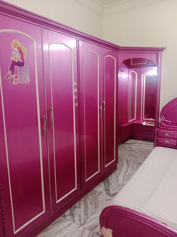 Bedroom in 3 BHK Builder Floor at Sector 11 – for Rent