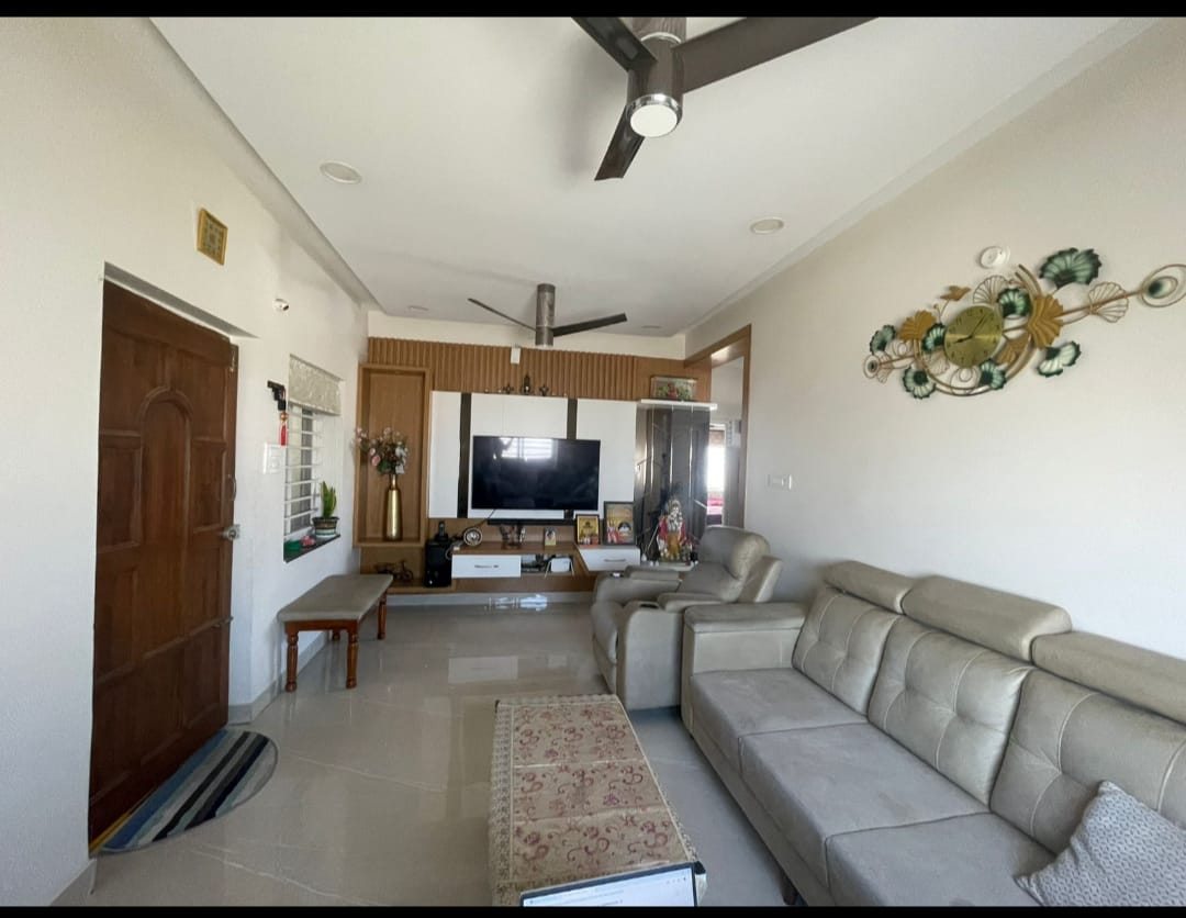 2 BHK Apartment For Sale in Standalone Apartment For 