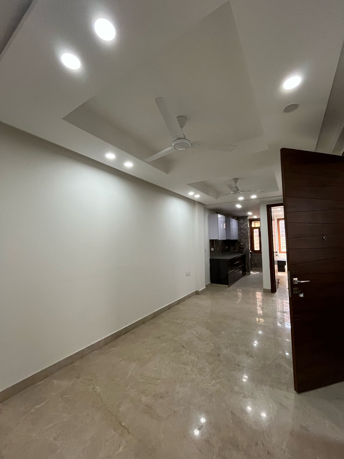 2.5 BHK + Pooja Room Apartment For Rent in Jahaz Apartments