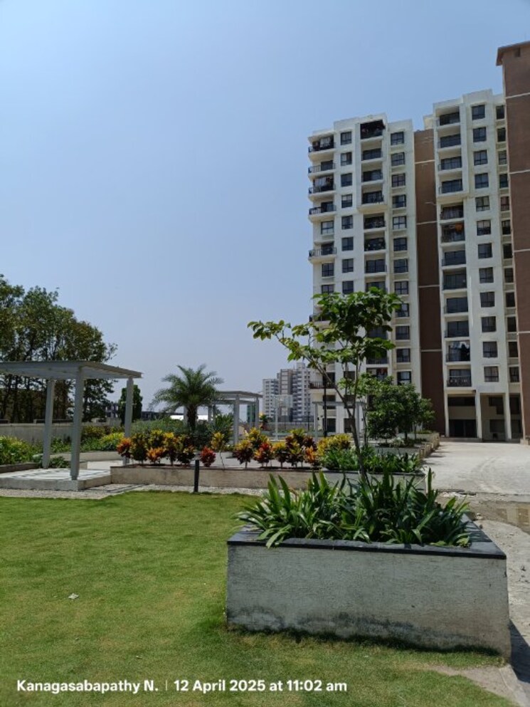 Listing Cover Image