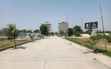 Plot For Sale in Propex City, Sector 70
