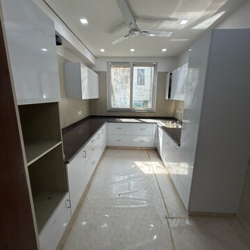 4 BHK Builder Floor For Rent in South Extension ii