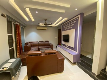 Team Area in 4 BHK Penthouse at Tulip Violet, Sector 69 – for Rent