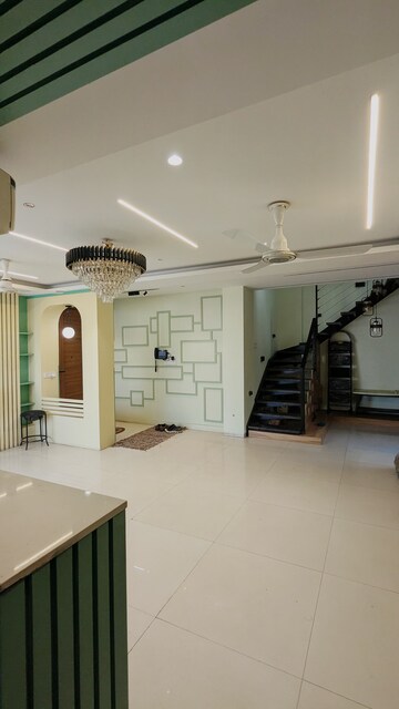 4 BHK Penthouse For Rent in Tulip Violet, Sector 69