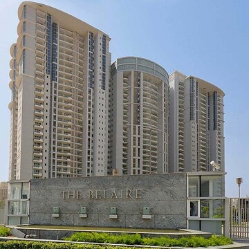4 BHK Apartment For Rent in DLF The Belaire, Sector 54