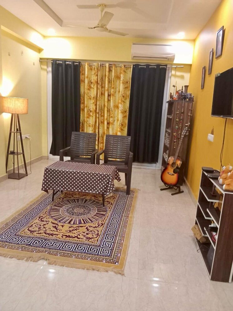 Living Room, hazratganj 3 Bedroom 1650 Sq.Ft. Apartment In Hazratganj Lucknow 8591109