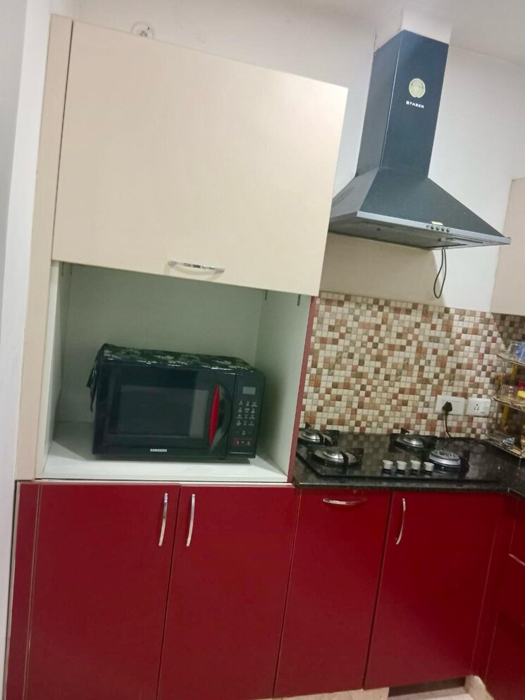 undefined, hazratganj 3 Bedroom 1650 Sq.Ft. Apartment In Hazratganj Lucknow 8591109