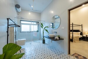 Bathroom in 3 BHK Villa at Assagao – for Sale