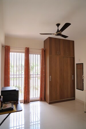 Living Room in 3 BHK Builder Floor at BPTP Amstoria, Sector 102 – for Sale