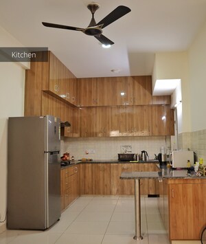 Kitchen in 3 BHK Builder Floor at BPTP Amstoria, Sector 102 – for Sale