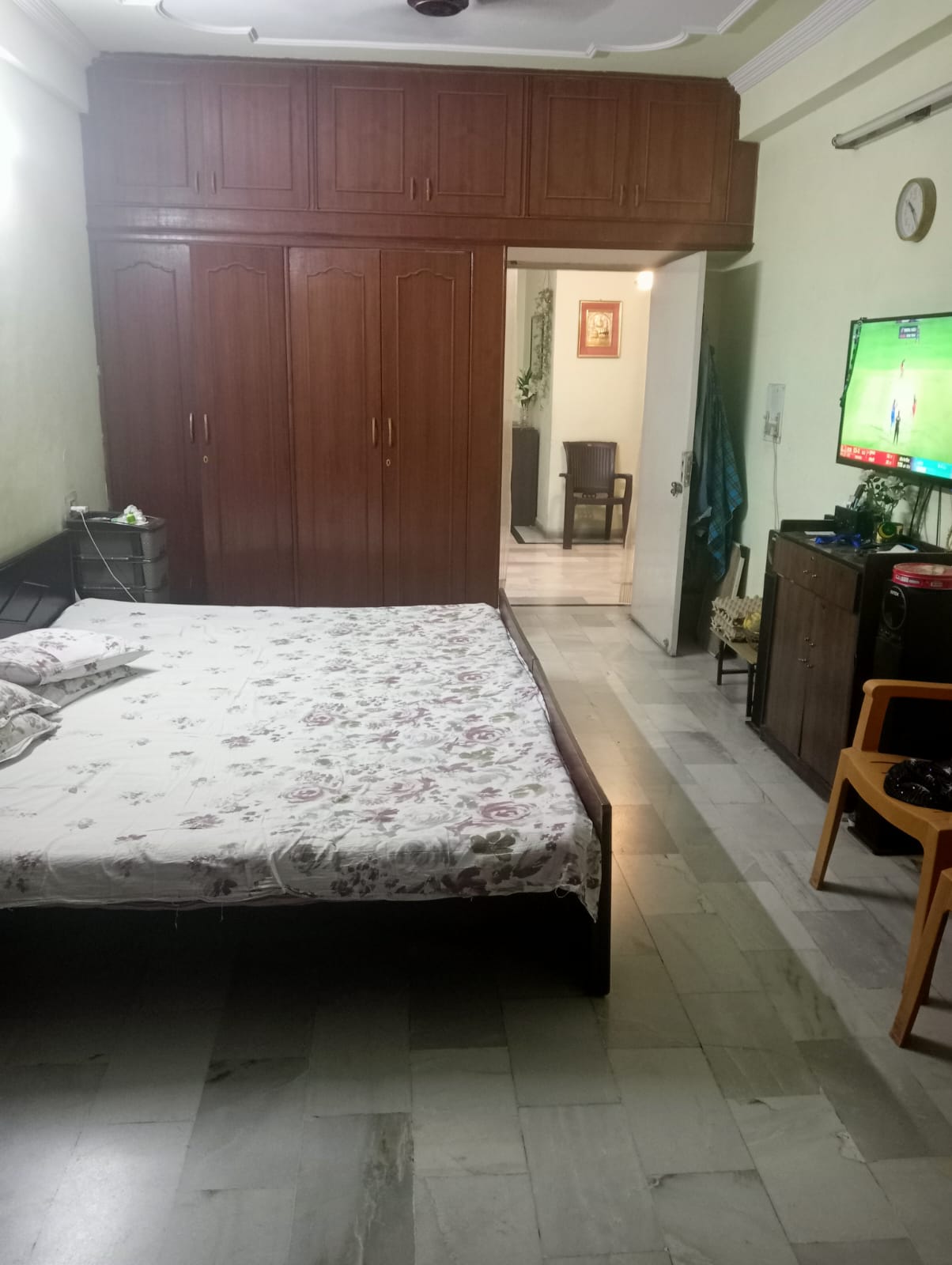 2 BHK Apartment For Rent in Hazratganj