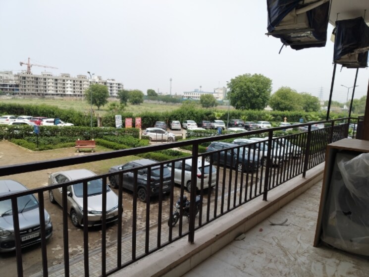 Balcony, suncity-avenue-76 2 Bedroom 582 Sq.Ft. Apartment In Sector 76 Gurgaon 8591249