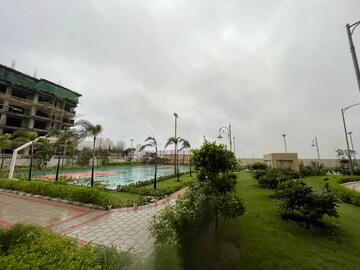 2 BHK Apartment – Garden View at Samridhi Luxuriya Avenue, Sector 150 - for Sale