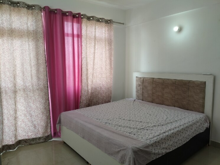 Bedroom, suncity-avenue-76 2 Bedroom 682 Sq.Ft. Apartment In Sector 76 Gurgaon 8591376