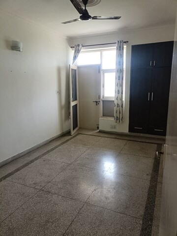 3 BHK Apartment For Rent in Kanchanjunga Apartments, Sector 56