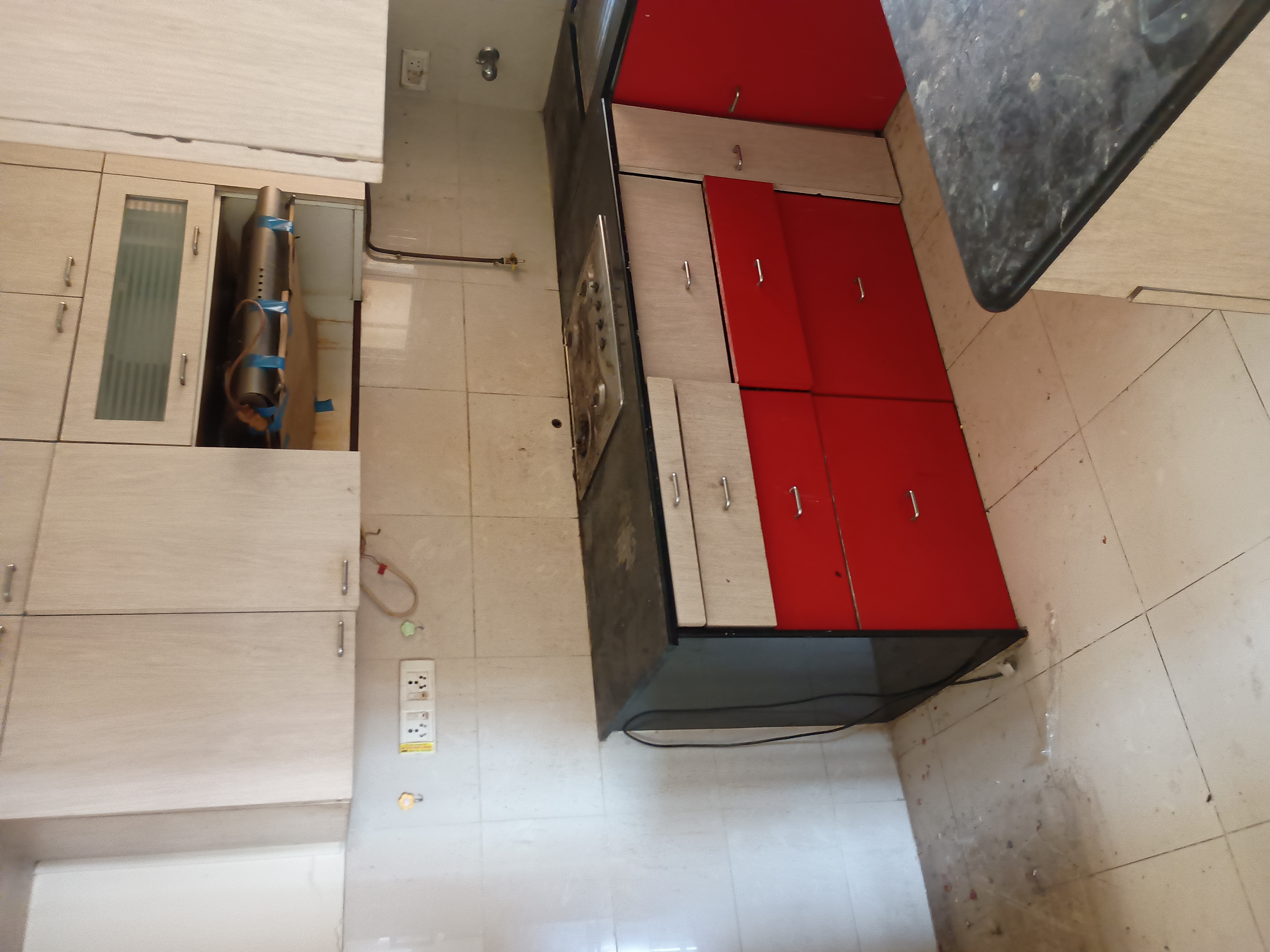 2 BHK Apartment For Rent in Hiranandani Estate Corsica