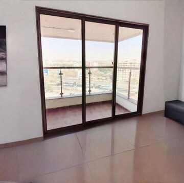 Room in 1 BHK Apartment at Andheri East – for Rent