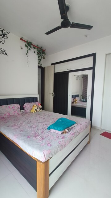 Bedroom in 1 BHK Apartment at Parsik Nagar – for Sale