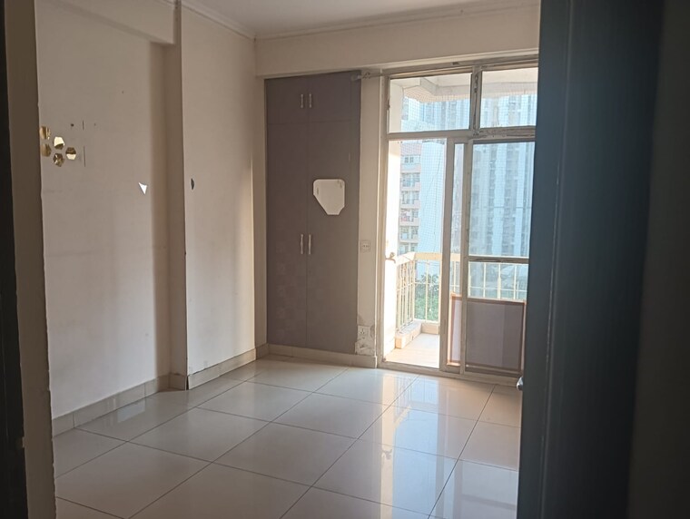 Room, amrapali-empire 3 Bedroom 1330 Sq.Ft. Apartment In Sain Vihar Ghaziabad 8591535